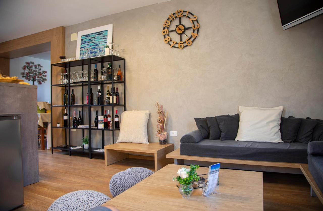 Hotel Natura Vilanija Dış mekan fotoğraf