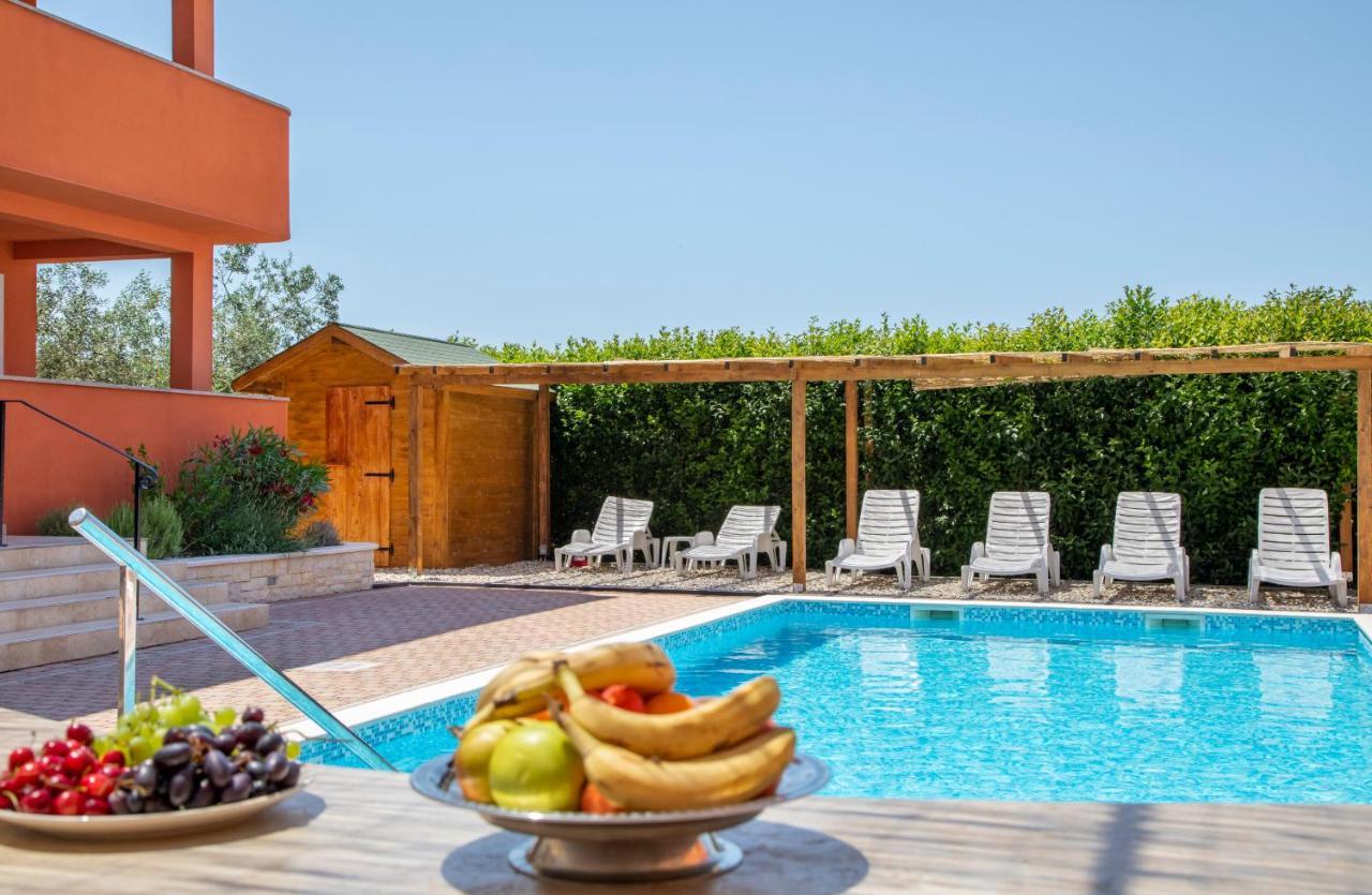 Hotel Natura Vilanija Dış mekan fotoğraf